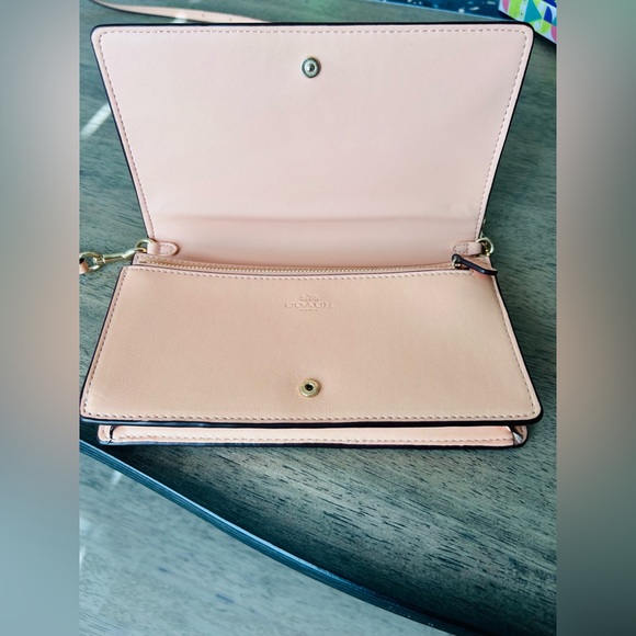 Coach Light Khaki/Faded Blush Crossbody - Picture 4 of 7